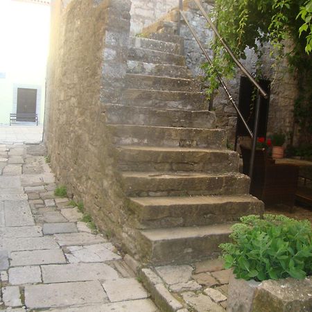 Bed & Breakfast Antico Мотовун Екстериор снимка