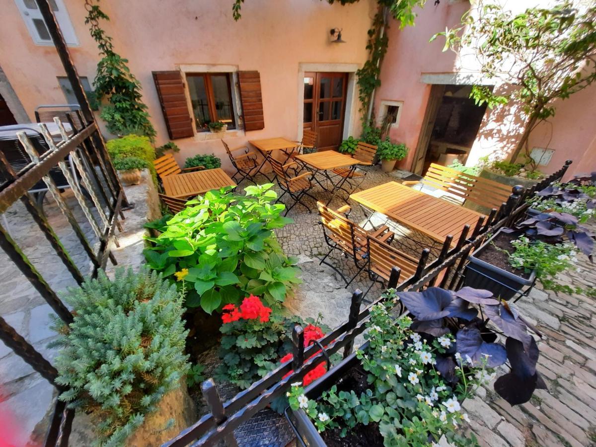 Bed & Breakfast Antico Мотовун Екстериор снимка