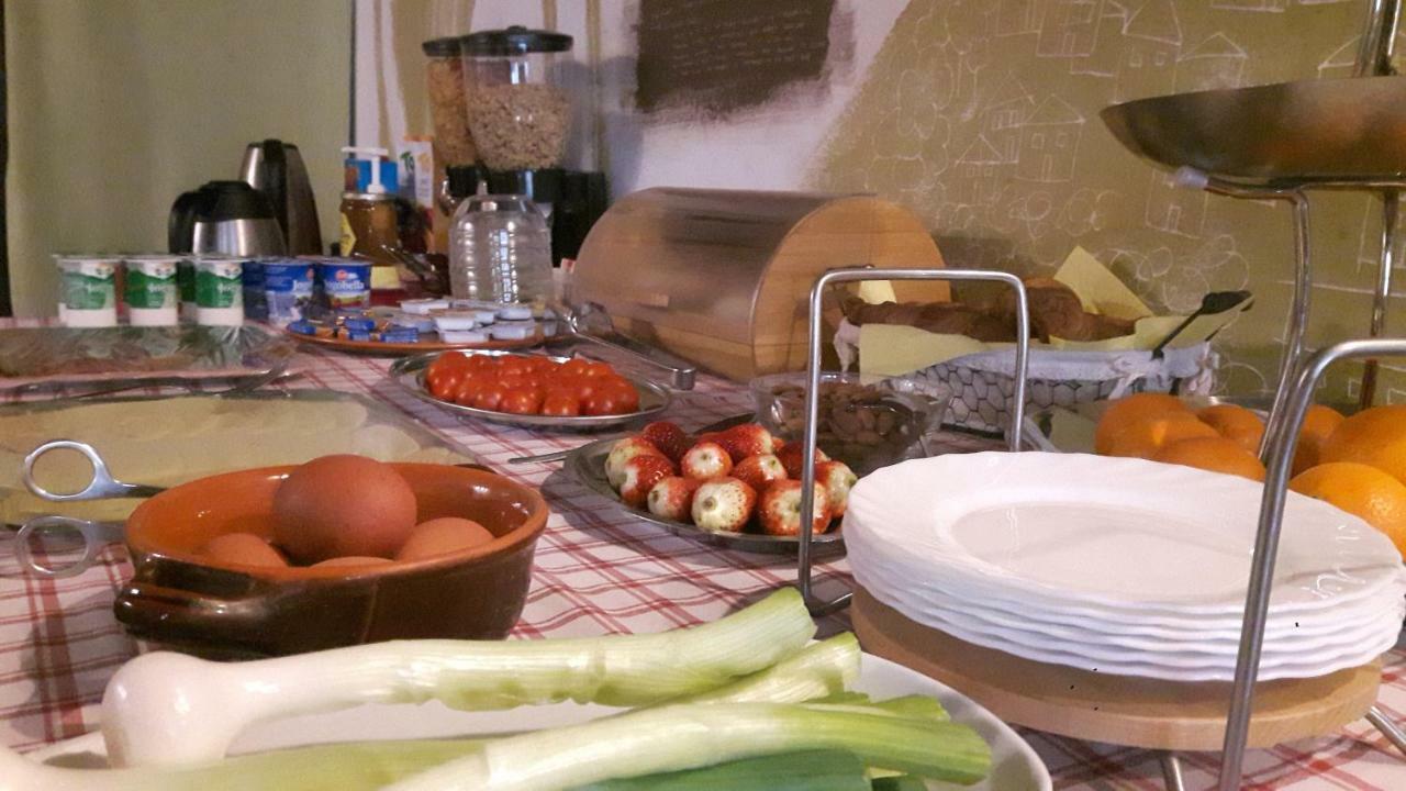 Bed & Breakfast Antico Мотовун Екстериор снимка