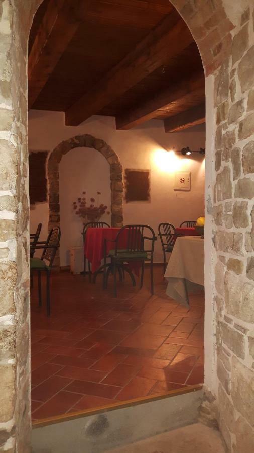Bed & Breakfast Antico Мотовун Екстериор снимка